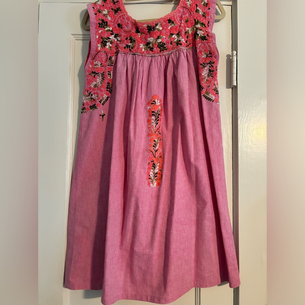 Mi golondrina dress, size Small.